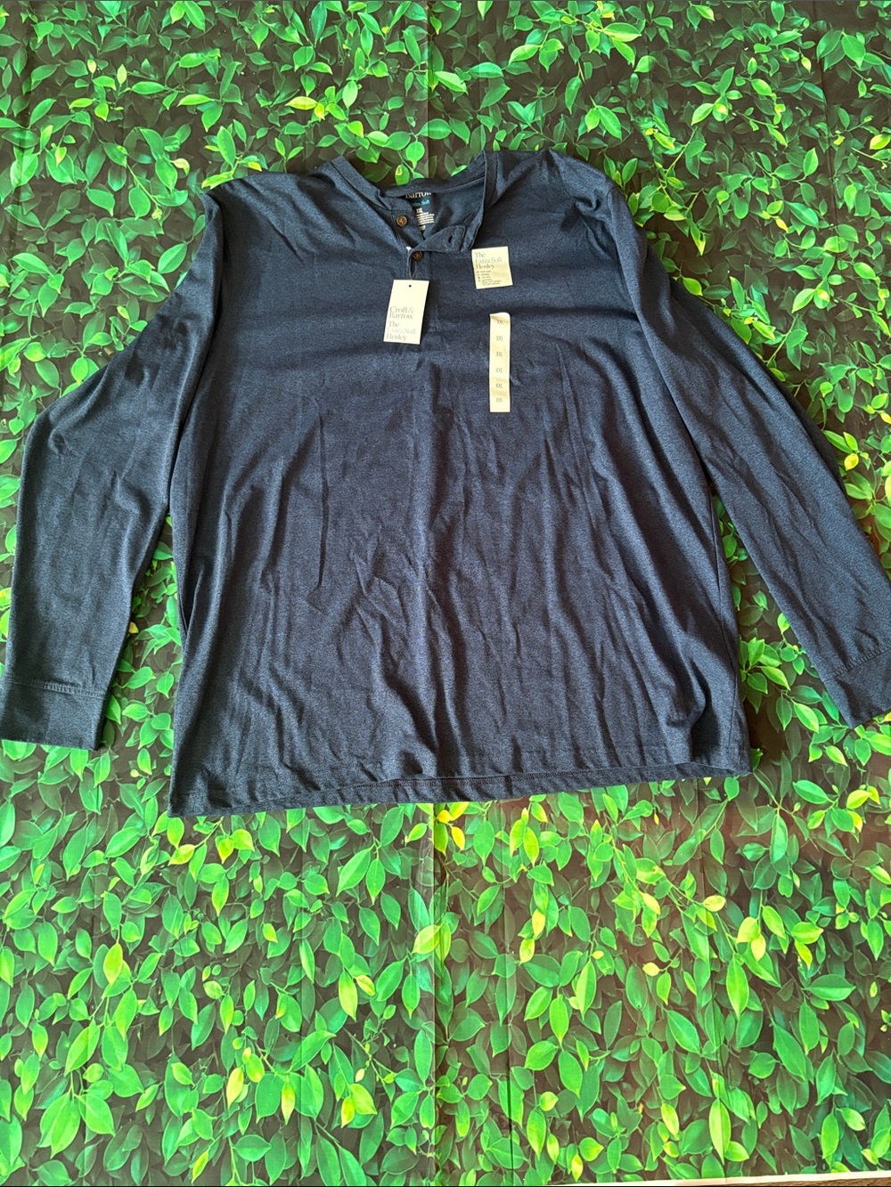 croft & barrow Men's Navy Long-Sleeve Henley Shirt